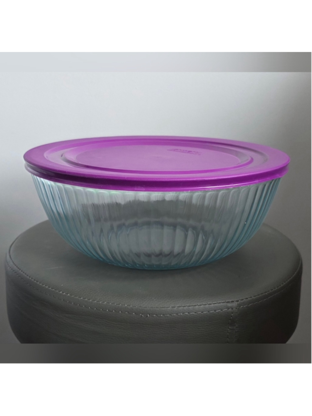 Pyrex Ribbed Glass Mixing Bowl with Purple Lid Large 10.5" Kitchen Storage